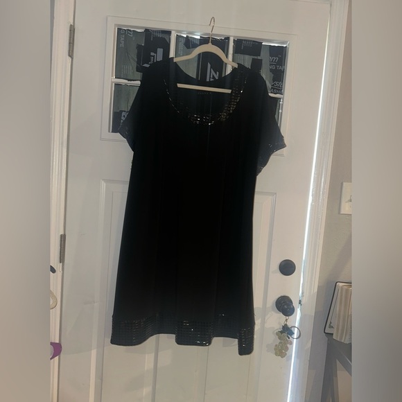 Tiana B. Dresses & Skirts - Tiana B. Black Mini Dress